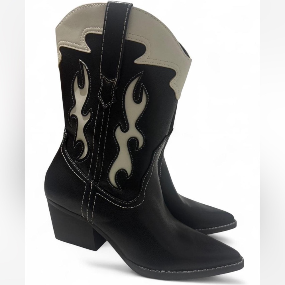 Women's Black and White Western Boots